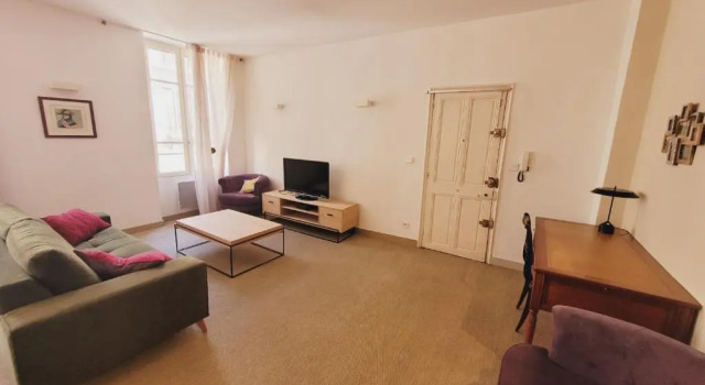 Апартаменты Nice 57 M Bright With Wifi Near The Ramparts
