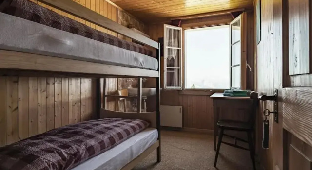 Rigi Burggeist, Book Hotel Gersau Schwyz