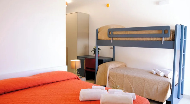 Четырёхместный номер Comfort с балконом и с видом на море SOL Y MAR Camere e Appartamenti