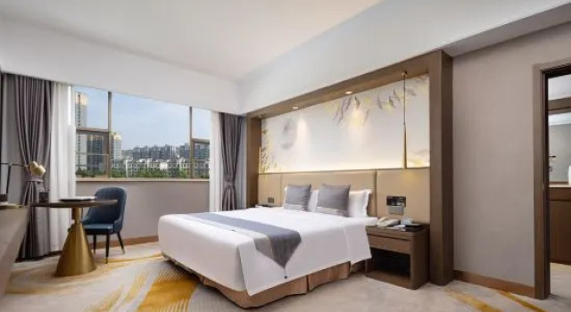Люкс Business Tiancheng International Hotel (Xiantao Mian Street Branch)