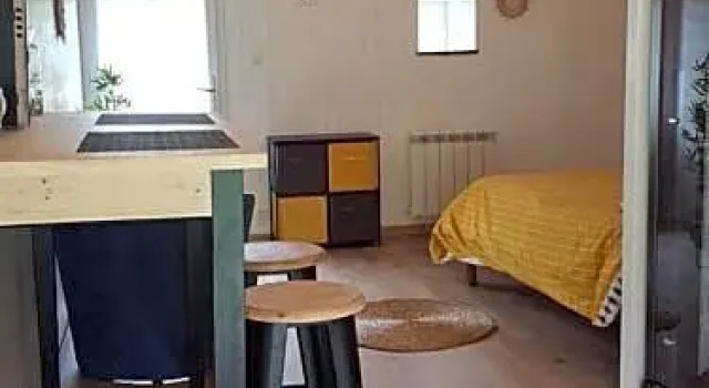 La Maisonnette chambre d'hôtes pleine de charme, piscine & vélos, Забронировать Отель Ла-Флосельер Замок Пюи-дю-Фу