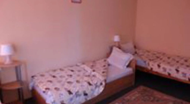 Salmina House, Book Hotel Hoteller i Kjustendil med parkering, Parkering