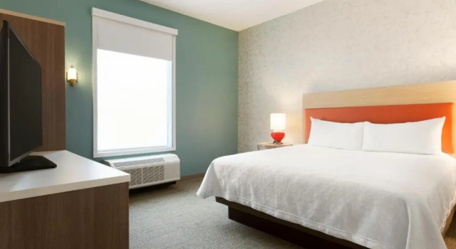 Двухместный люкс c 1 комнатой Home2 Suites By Hilton Florence Cincinnati Airport South