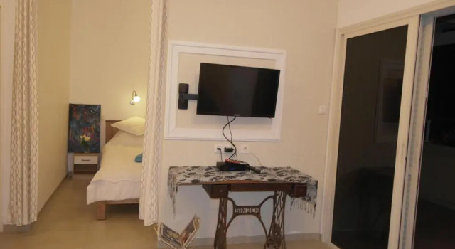 Israeli Home, Book Hotel Rehovot Center District Israel