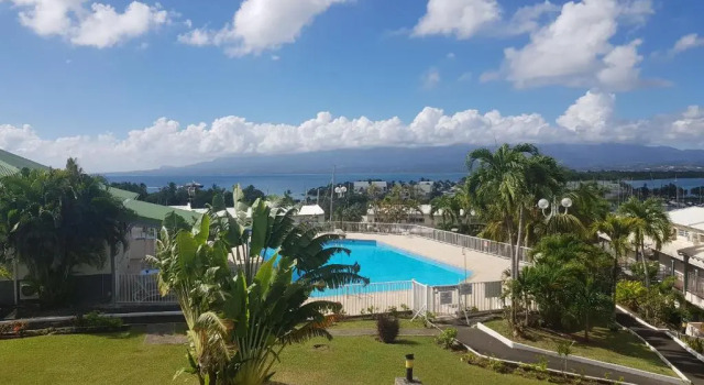 Апартаменты Superbe studio en duplex, vue sur mer et piscine
