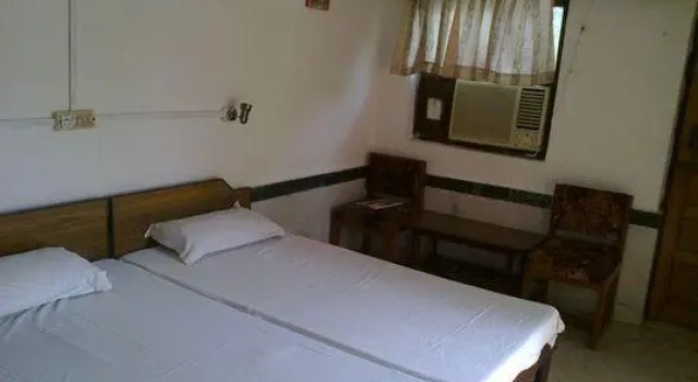Peacock Holiday Resort, Забронировать Курортный отель Отели штата Раджастхана с парковкой, Парковка