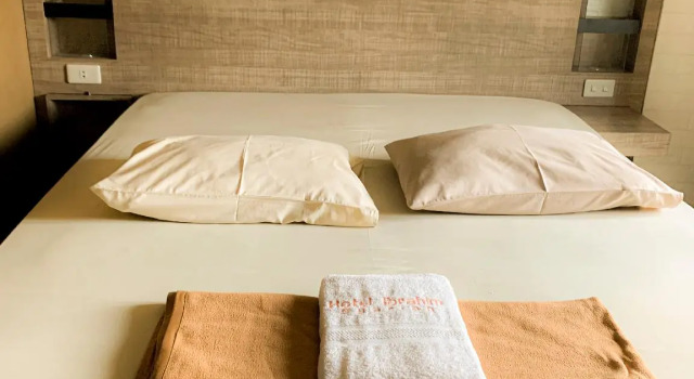 Deluxe chambre Hotel Syariah Larismanis