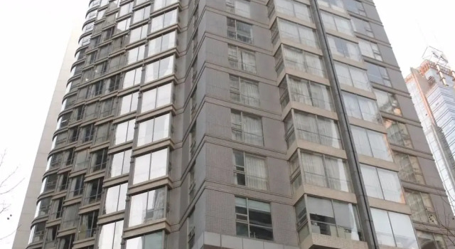 3rd-degree Seascape Apartment Hotel