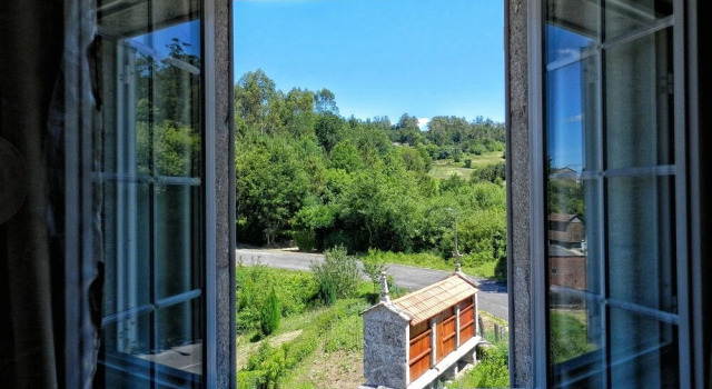 Четырёхместный номер Superior с видом на горы A Casa do Folgo Turismo Rural