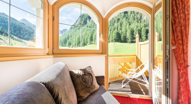 Chasa Castello relax & spa, Book Hotel Samnaun Engadin