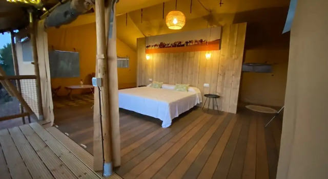 Glamping VALL de CODÓ, Забронировать Кемпинг Отели Каталонских Пиренеев с завтраком, Завтраки