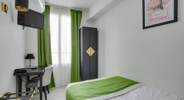 Номер Standard Hotel Riviera Elysees