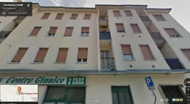 Bb Insquare, Book Guesthouse Hotels in Rho with Parking, Parking
