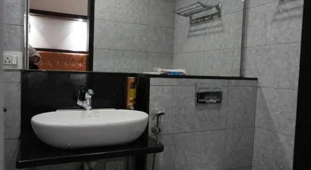 Номер Economy Valentines Retreat- Near Candolim Beach
