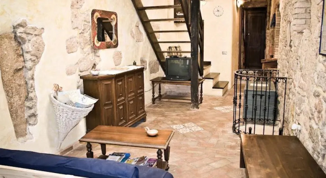 Casa Riggiola, Забронировать Отель Кальяри Южная Сардиния, рядом с Национальный археологический музей