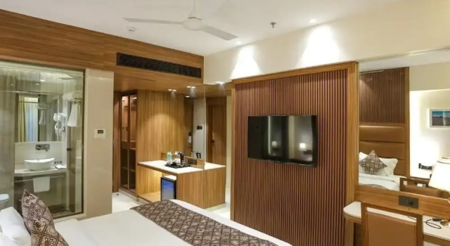 InstaFeel Hotel, Забронировать Отель Отели штата Махараштры 3 звезды, 3*