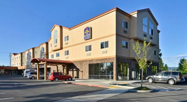 Люкс Standard Best Western Plus Battle Ground Inn & Suites