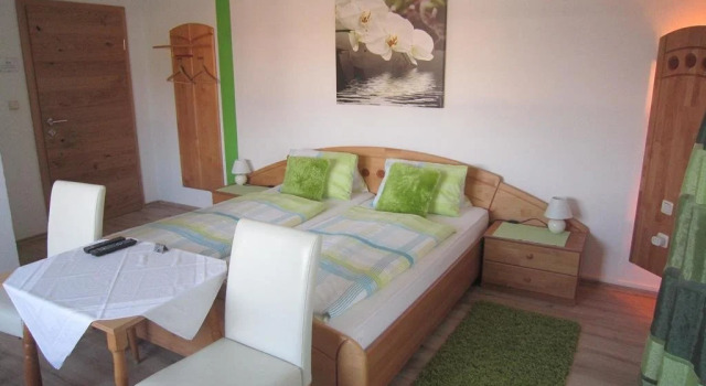 Frühstückspension Kibler, Book Hotel Sankt Georgen im Attergau 