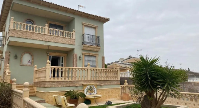 Homely Apartments Villa Castelar