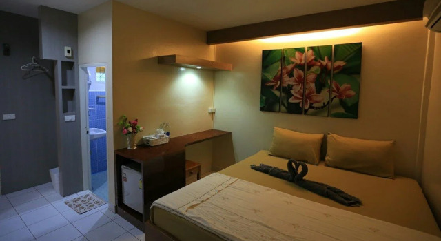 Baan Pak Sukjai, Rezervovat Hotel Hotely v Central Thailand s parkováním, Parkování