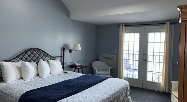 Двухместный номер Standard с видом на озеро The French Country Inn