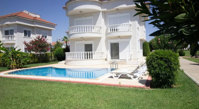 Golf village apartment 5