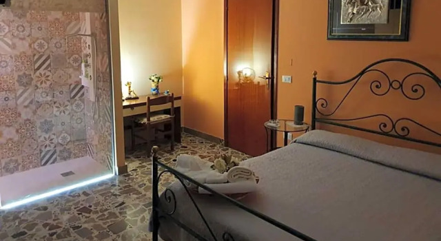 Magie al tramonto B&B, Забронировать Отель «постель и завтрак» Сан-Марко-д'Алунцио Горы Неброди