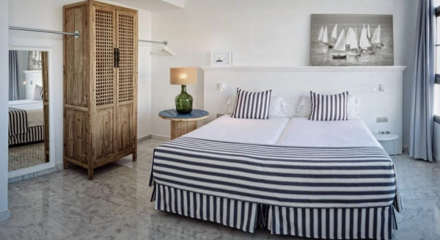 Люкс Premier с балконом Marina Suites Gran Canaria