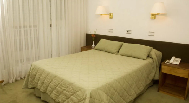 Hotel Neptuno, Забронировать Отель Отели провинции Буэнос-Айреса с завтраком, Завтраки