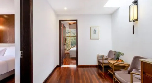 Люкс Deluxe Moganshan Liangshe Health Resort Hotel