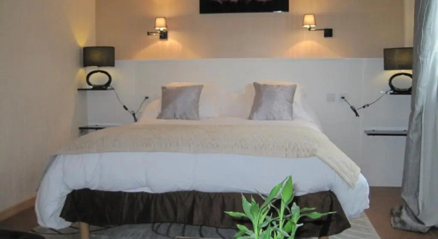 Hotel Restaurant Rive Gauche, Prenota Hotel Hotel a Aquitania con colazione, Colazione