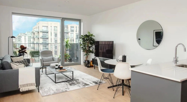 Апартаменты Business City Apartments by Dublin At Home