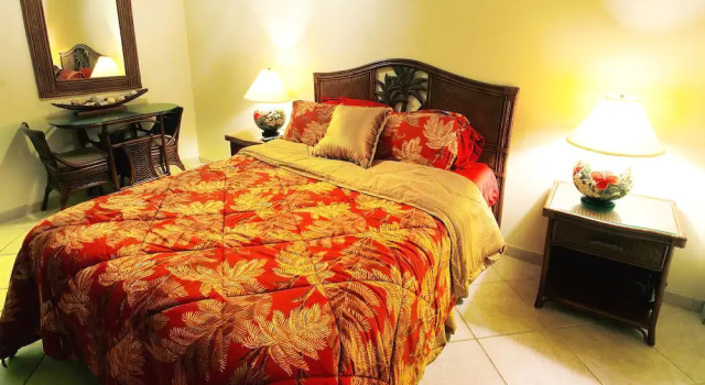 Pat's at Punalu'u, Book Hotel Punaluu East Hawaii