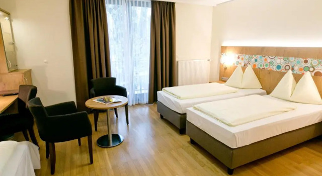 Трёхместный номер Standard Hotel Heffterhof