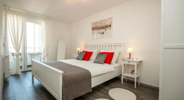 Apartment Hendrix Bridge Apartment