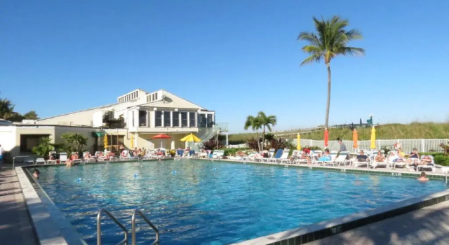 Апартаменты Oceanfront Tropical Paradise