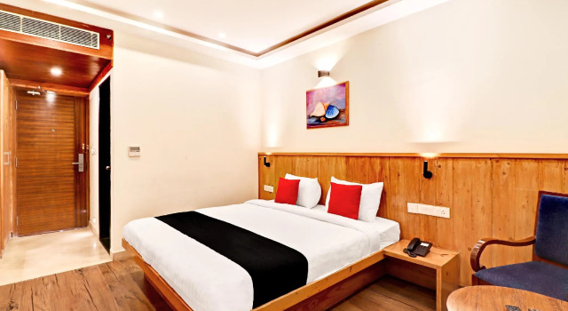 Capital O 33450 Hotel La Prosperite, Забронировать Отель Отели штата Карнатаки 3 звезды, 3*