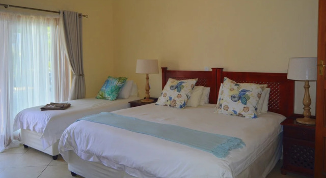 Номер Luxury Turtle Bay Lodge