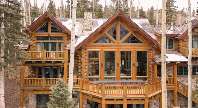 Ute Lodge by Avantstay Cozy Expansive Mountain Home Close to the Slopes!, Забронировать Отель Отели Теллурайд с парковкой, рядом с Лыжный и гольф-клуб Telluride Ski and Golf Club, Парковка