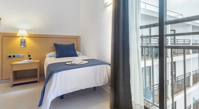 Одноместный номер Standard с балконом Hotel Vibra San Remo