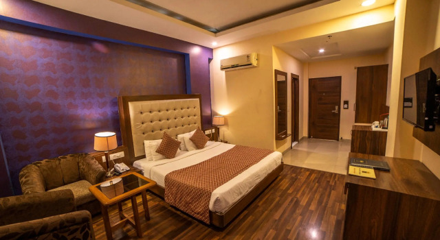 Номер Comfort Hotel JSR Continental
