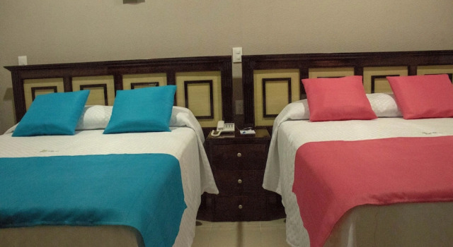Люкс Grand HOTEL DE LA PEÑA INN
