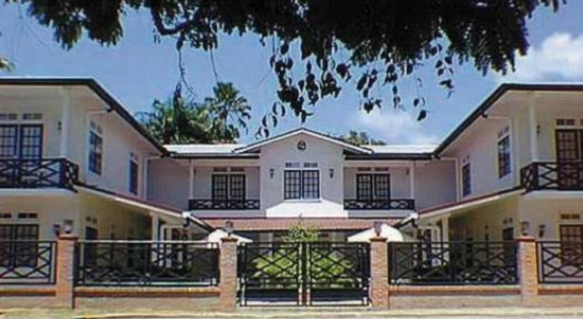 Zeelandia Suites, Buchen Sie Hotel Hotels in Paramaribo mit Frühstück, in der Nähe von Waterkant, Frühstück