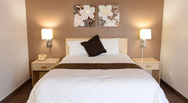 Номер Deluxe Burlington Inn