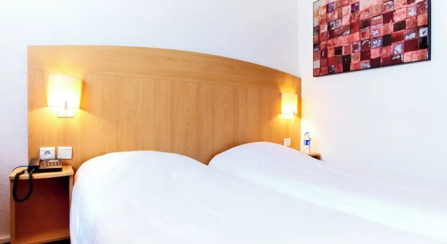 Двухместный номер Classic The Originals City, Hôtel La Maison de Lise, Mulhouse Illzach
