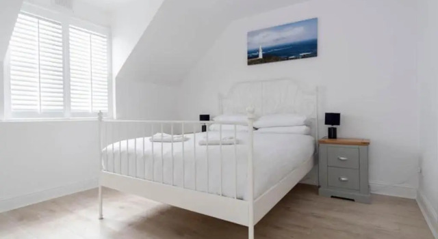 Modern newly refurbished house 10 minute walk from Lahinch, Забронировать Отель Лехинч Буррен