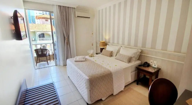 Двухместный номер Standard с балконом и с видом на бассейн Hotel Villa Mayor Charme