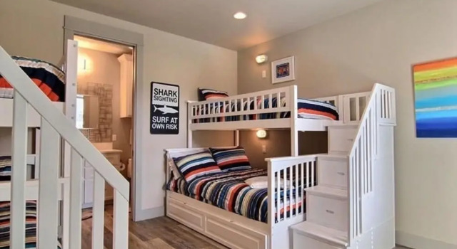 Cinnamon Shore- Beached Inn 236 BE