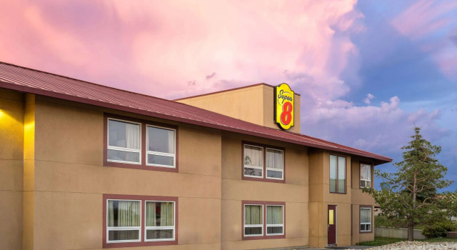 Super 8 Sherwood Park, Book Hotel Sherwood Park Central Alberta