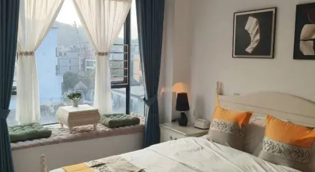 Люкс с 6 комнатами Yuanshe Homestay